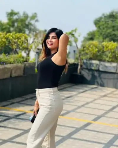 Call Girls Bagora Cash On Delivery